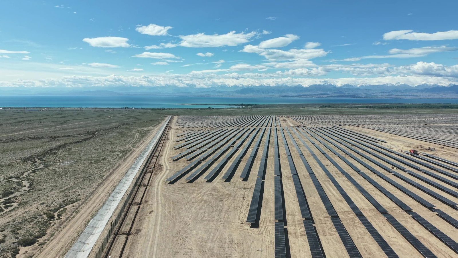 Строительство СЭС Unigreen, 300 МВт