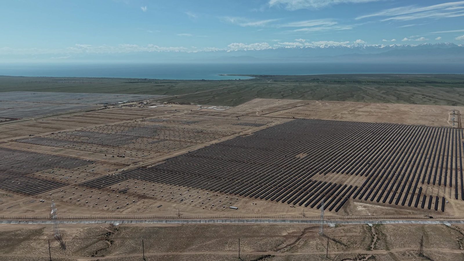 Строительство СЭС Unigreen, 300 МВт